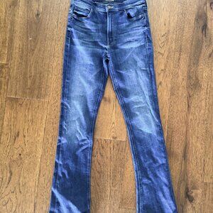 MOTHER High Waisted Runaway jeans size 28